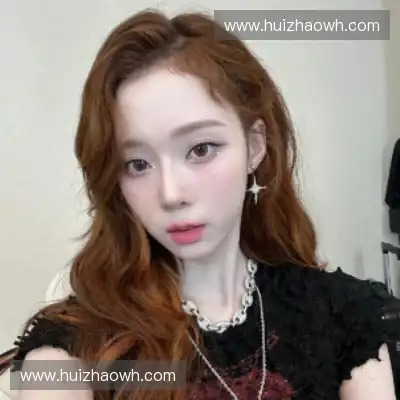叶霏蝶